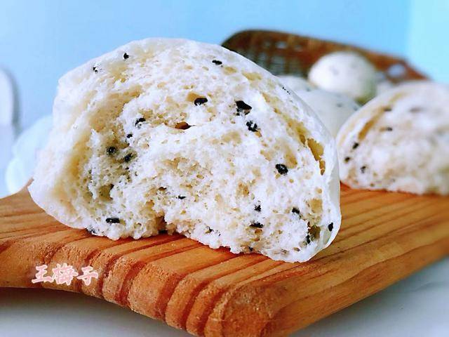 8个月宝宝适合吃的小馒头 265b3b6d532c46819b395bdcaa8169b0.jpeg