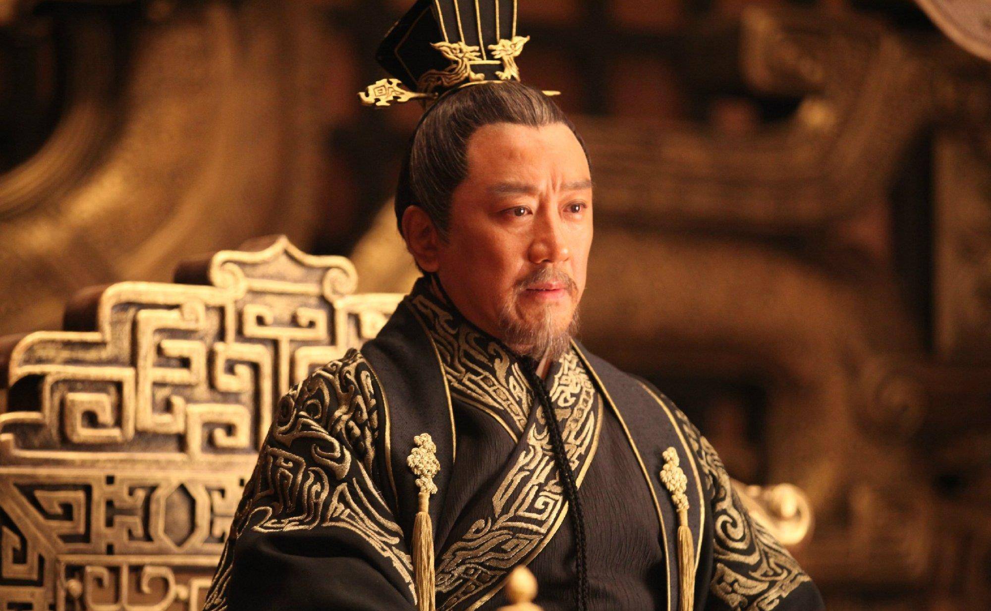 皇子给正夫下跪 X女尊每月赏板子的规矩正君 自媒体热点