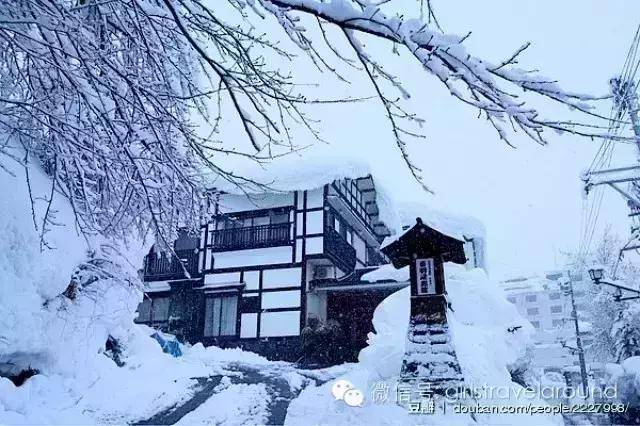 不再去北海道花钱找罪受 大批雪友改去川端康成笔下的雪国 汤泽