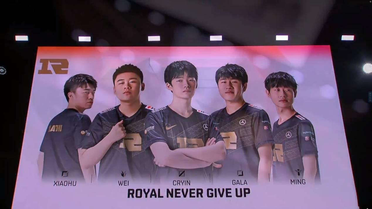 原创rng第一场比赛告负逆版本选出金克丝体系结果团战期一碰就碎