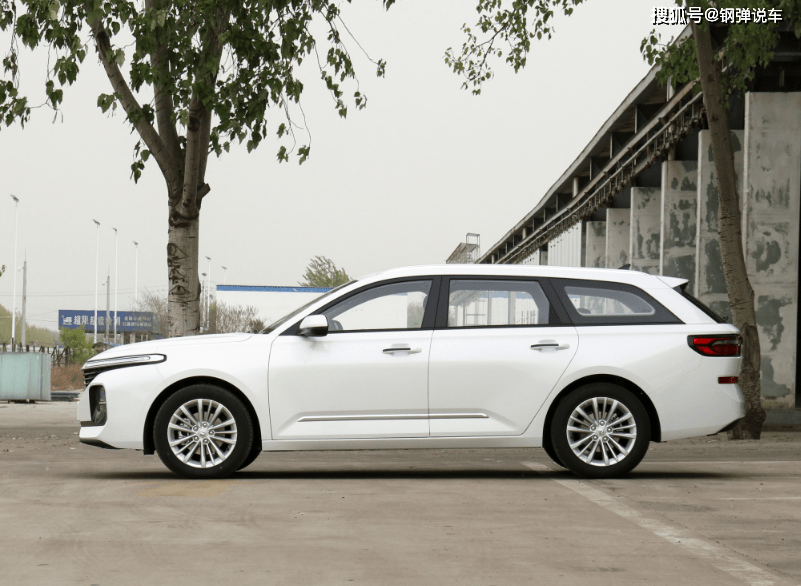 旅行车和SUV哪个更好 f96351bd2bf84b16a022e8f7ac6f67a7.png