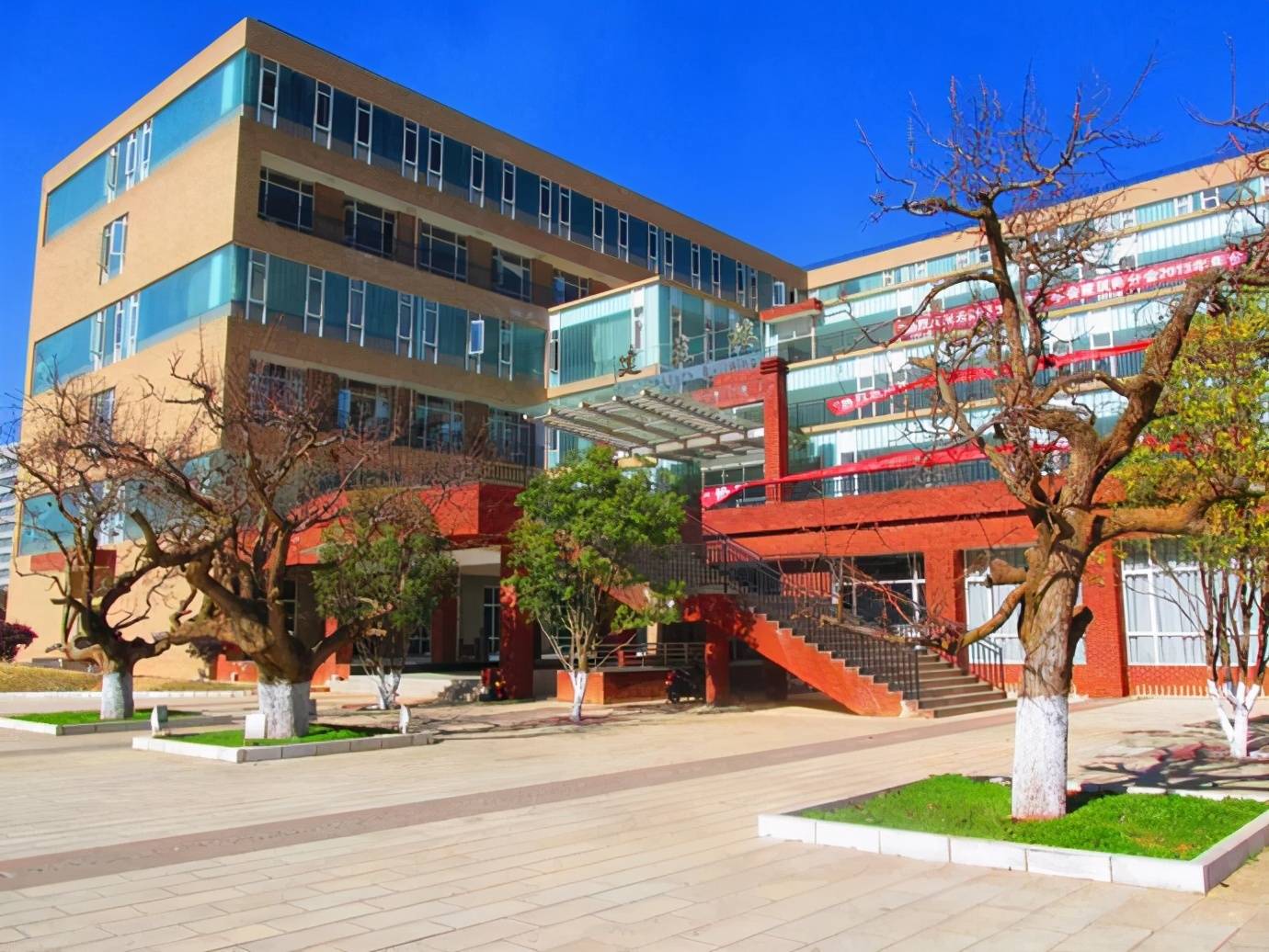 理工大学排行榜_北大清华人大复旦等8校率先晋升世界一流大学,中国科学院大学跻身...(2)