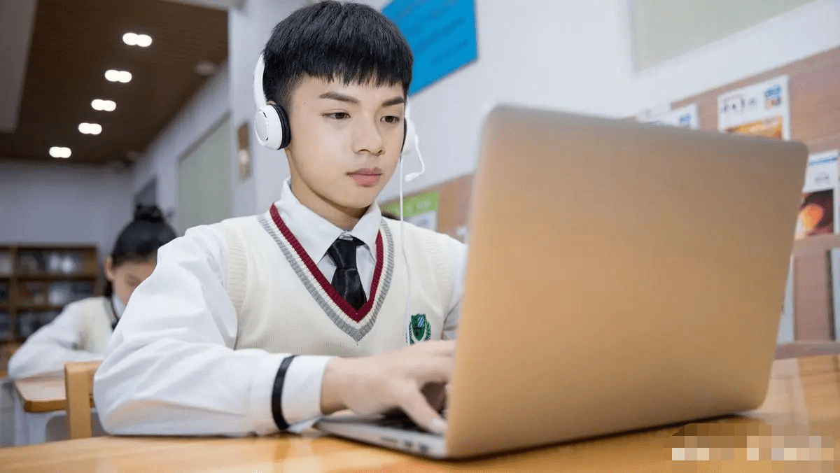 怎么才能长身高男生 82300c6ee7834bd484beaee65d94e169.png