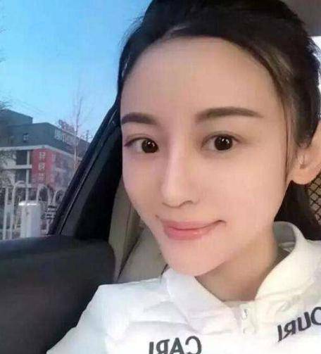 原创现实版樊胜美被全家吸血8年26岁全身溃烂惨死病房