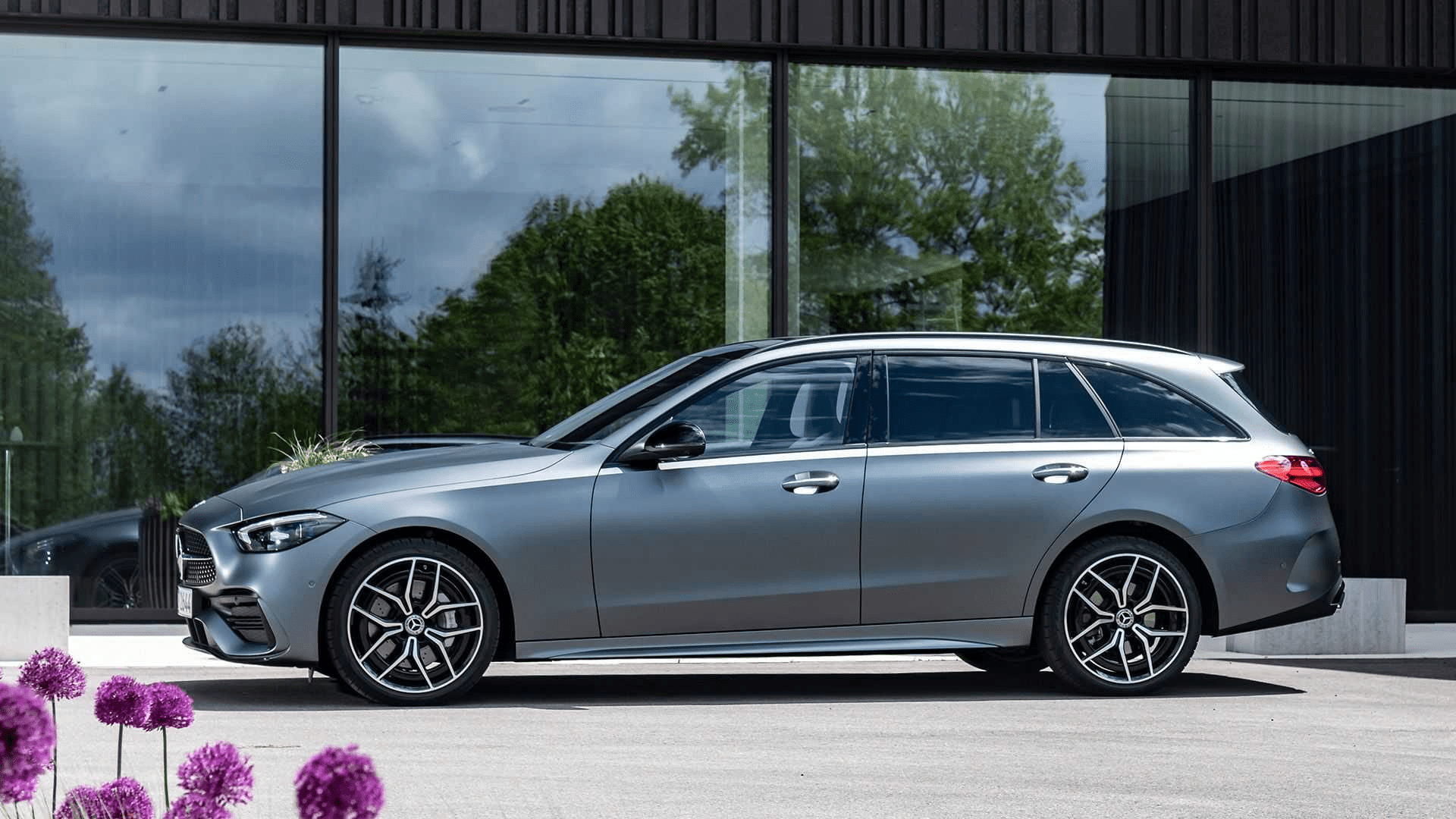 0t柴油机加持 奔驰全新c级旅行版实拍 外形比内饰更吸睛-汽车-中华