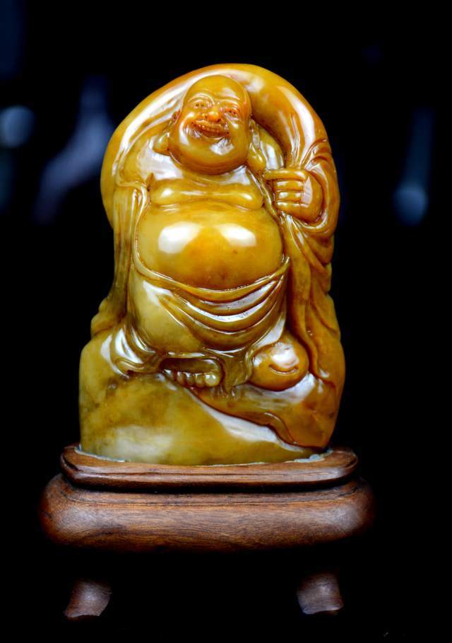 万千世界浓缩一石——寿山石雕收藏家黄坚经典藏品欣赏_福州_黄石_ 万千世界浓缩一石——寿山石雕收藏家黄坚经典藏品欣赏_福州_黄石_