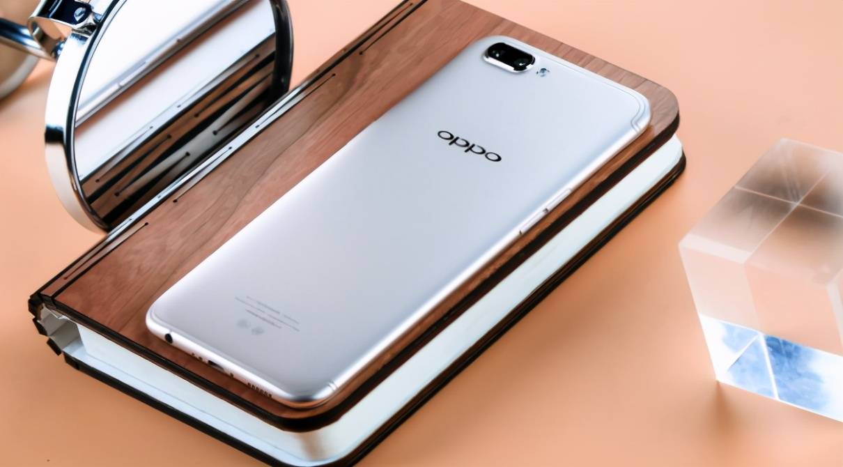 oppo 125w 充电头正在测试?未来或将进入百瓦快充时代