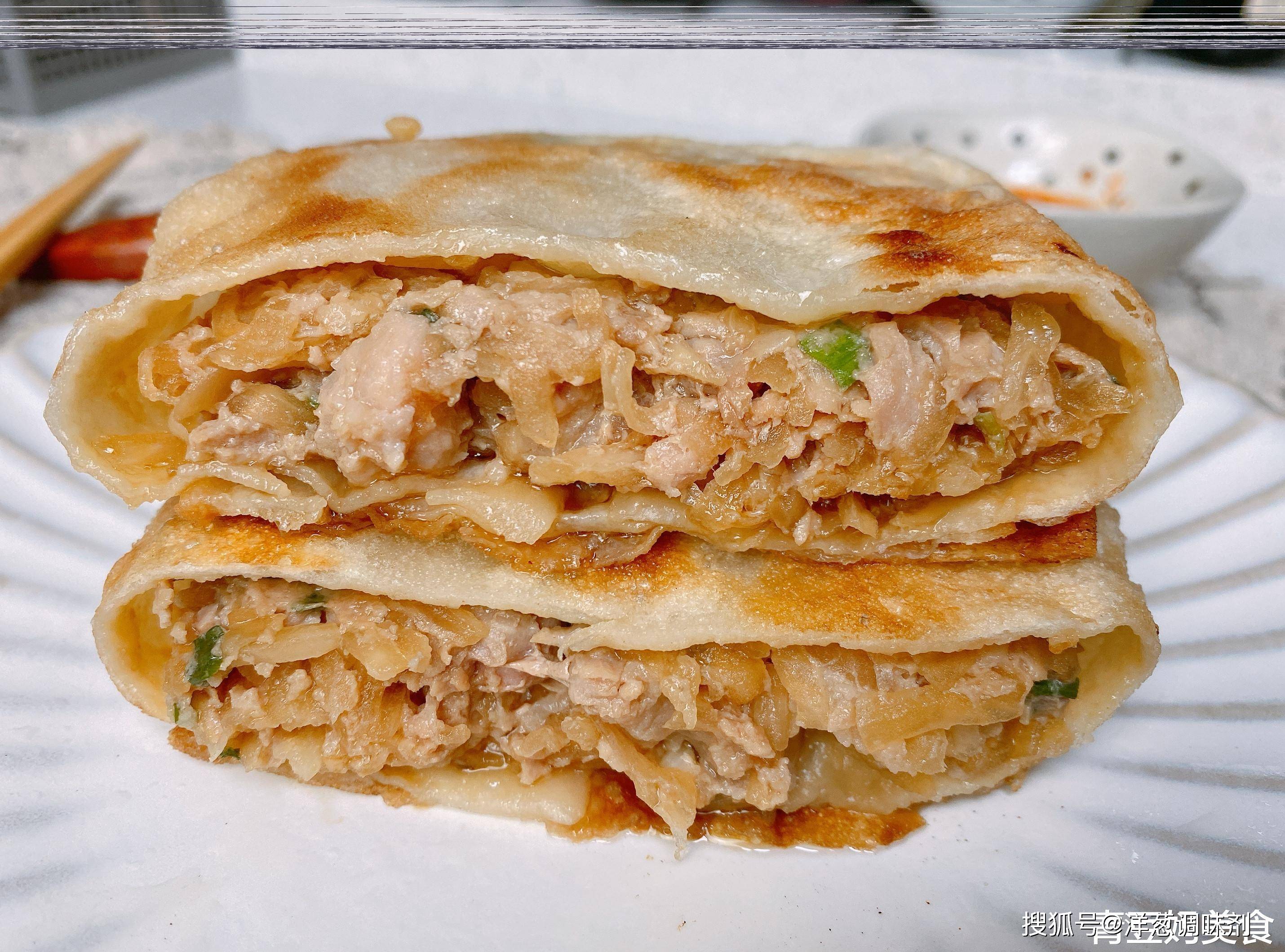 红烧萝卜块,萝卜丝烧千张等等,今天和大家分享一个萝卜丝馅饼的追法