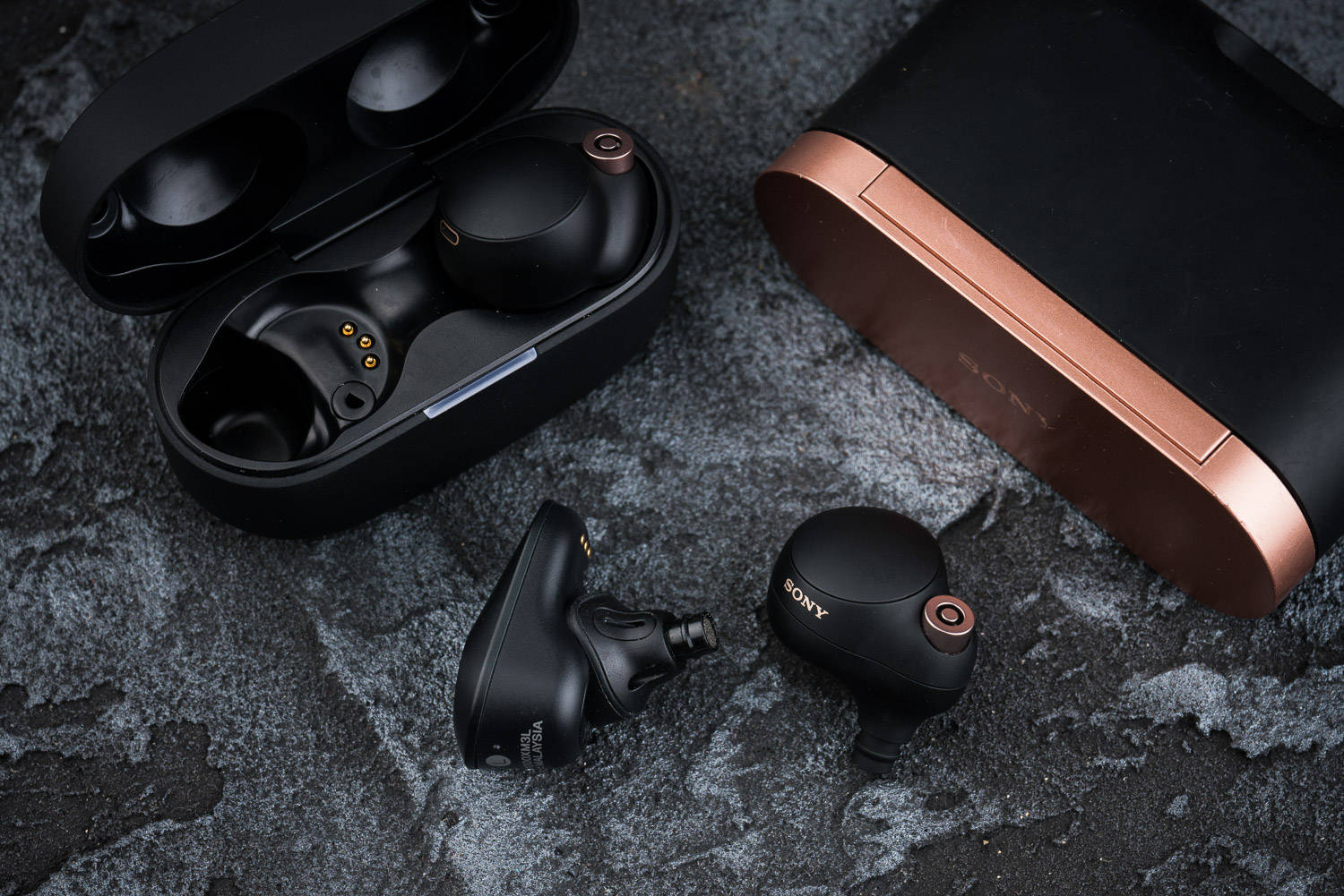 满足你对顶级降噪tws的所有幻想——索尼wf-1000xm4_耳机