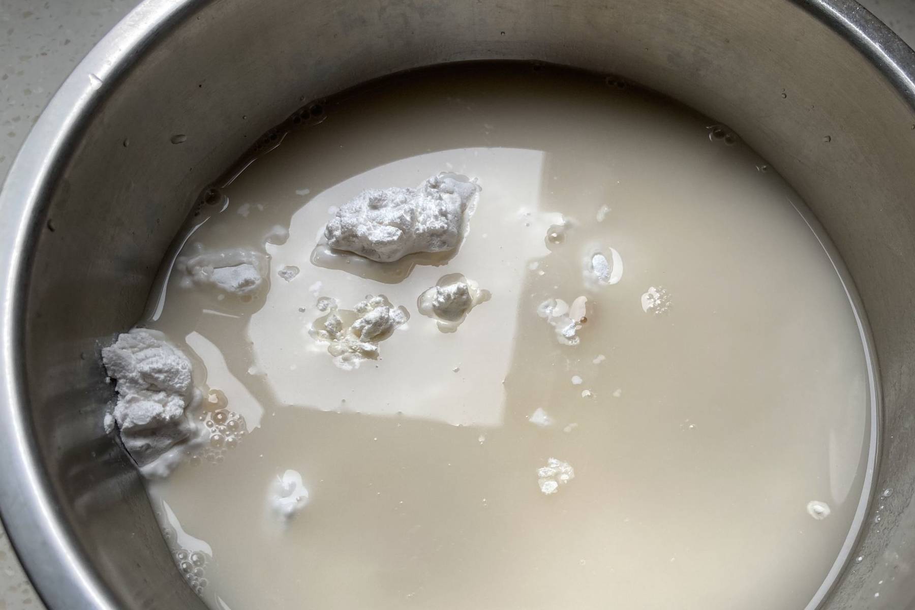 做法|夏天早餐就爱这一口，不用揉面，蓬松柔软，比馒头简单多了
