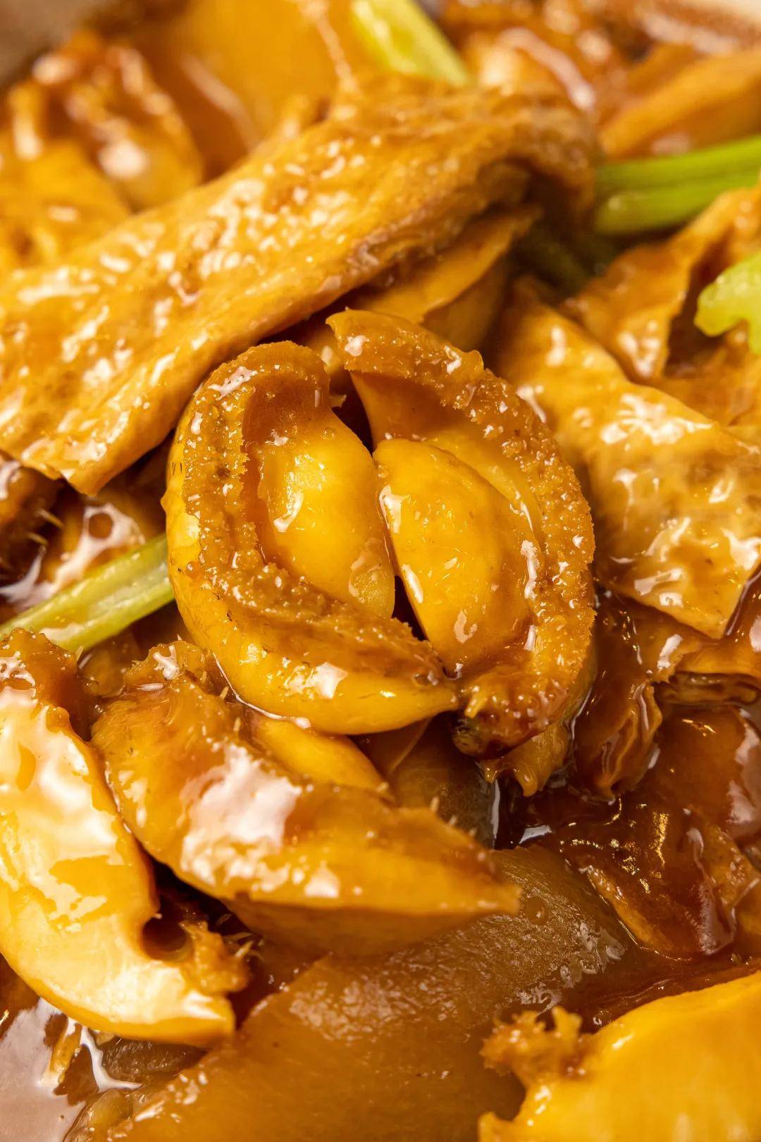 「天德广场」,广州人的吃喝玩乐指标!一到晚上就变脸._美食