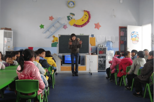 家长|幼儿园迎来“好消息”，私立园面临倒闭转制二选一，家长拍手叫好