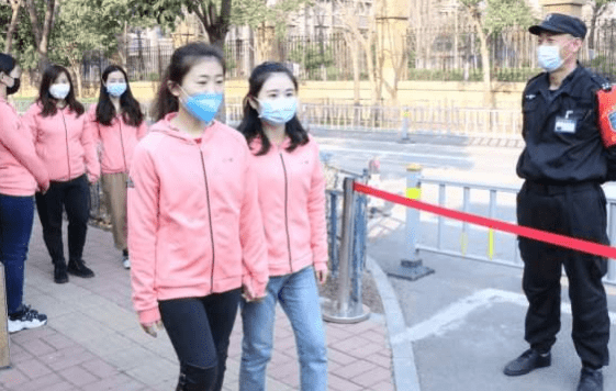 家长|幼儿园迎来“好消息”，私立园面临倒闭转制二选一，家长拍手叫好