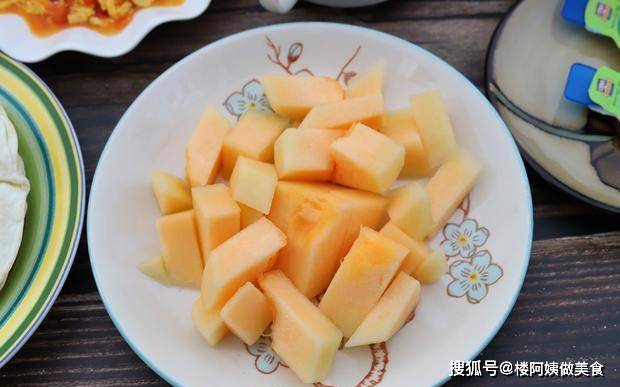 冷就|花半小时给孩子做了个早餐，朋友们看了说想组队蹭饭，太有食欲了