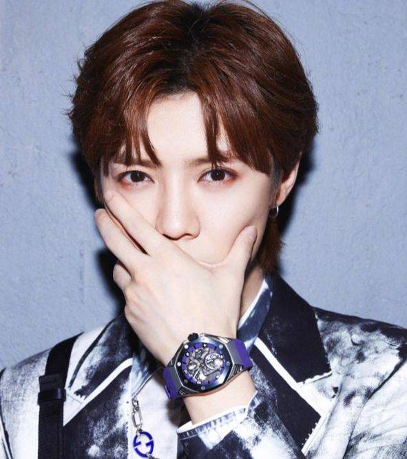 欧阳娜娜唱歌视频 d522b7851d06459aa779818f678529dd.jpeg