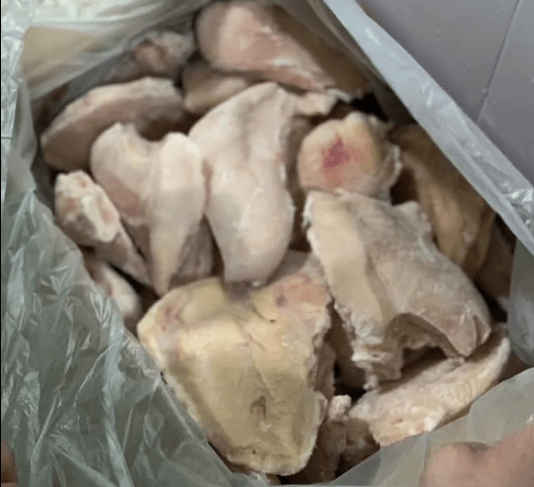 进行|合肥一幼儿园多名幼儿腹痛，家长突击检查后厨，发现大量变质食材