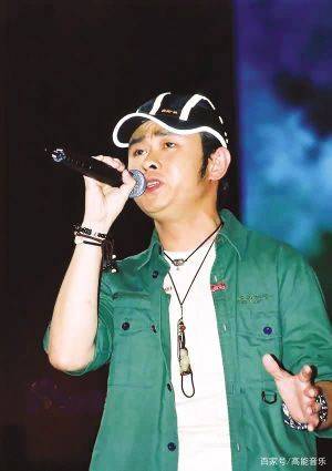 在你心目中,谁才有资格是华语乐坛的天花板