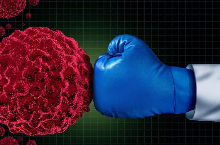 作用|桑葚酒的功效作用如此之大，这样酿桑葚果酒，不仅作用大而且易存放