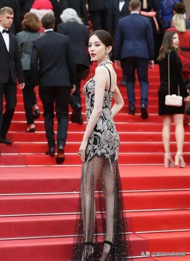 身材|原来古力娜扎那么美！花仙子长裙仙气十足，轻盈浪漫不失活力