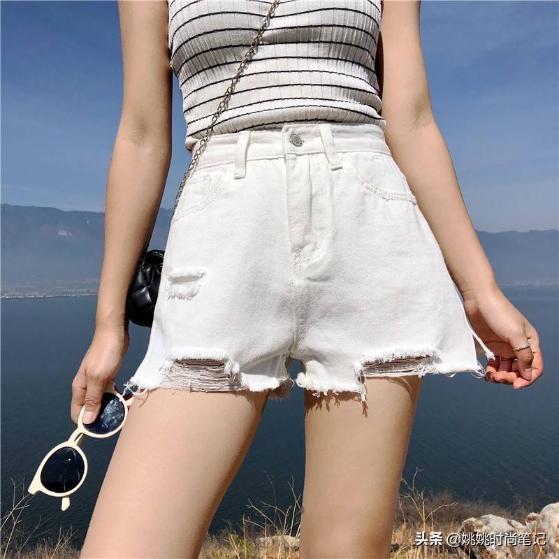 女神|裙子怎样穿搭？选错等于矮、胖、丑，这样穿遮肉又减龄，清凉一夏