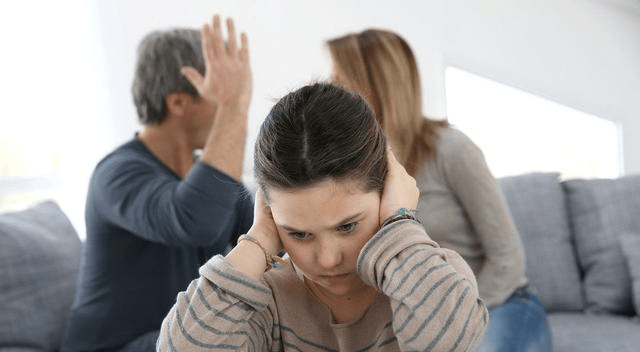 什么|60岁父母想生二胎，要女儿帮养遭拒：想都别想，我不是扶弟魔！