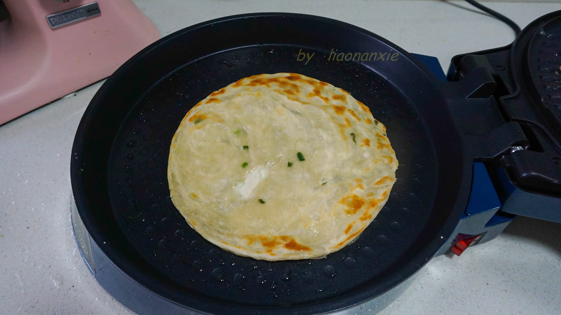 时间|15分钟做好早餐，有烤肉有手抓饼，女儿吃得可香了