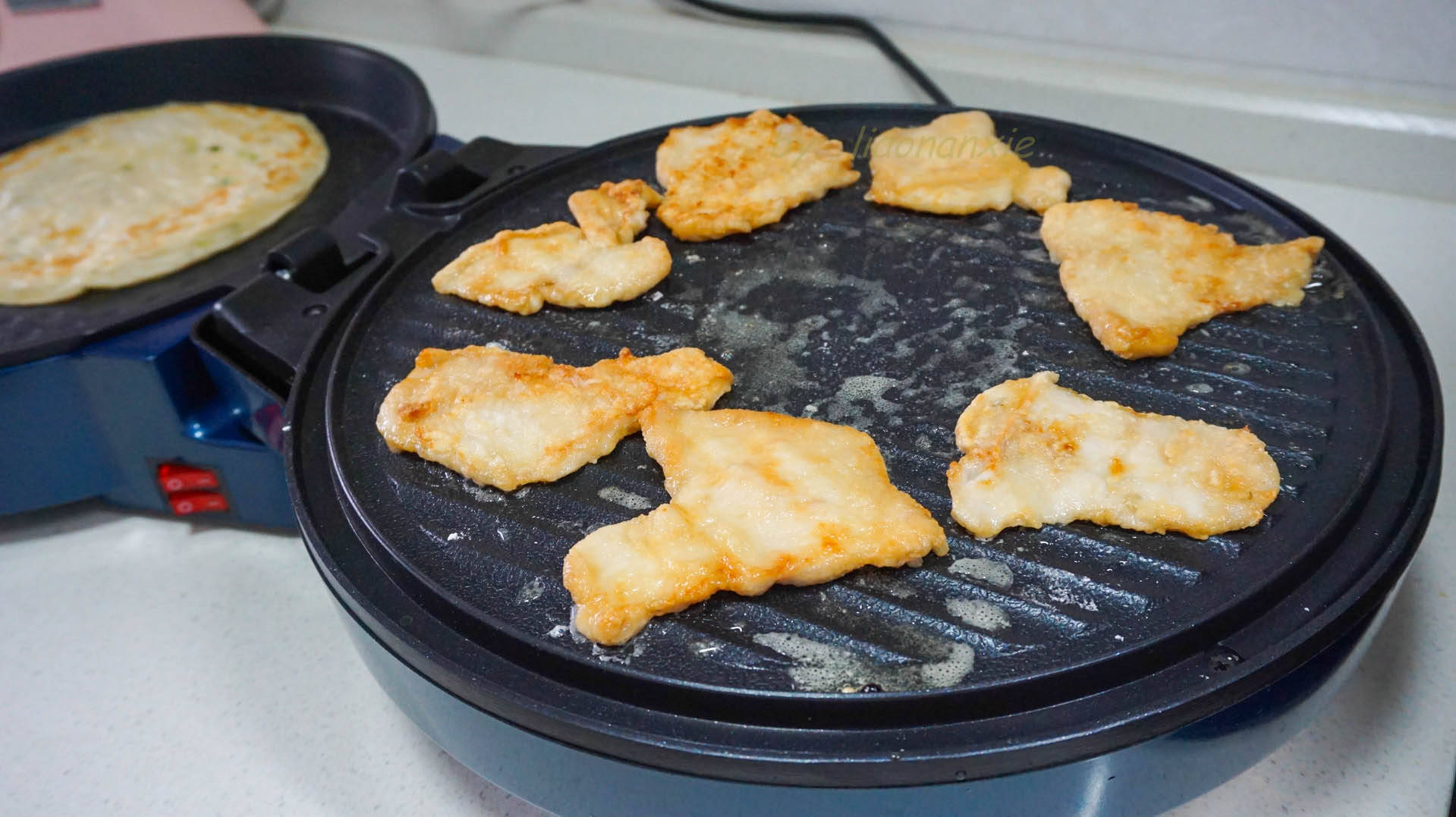 时间|15分钟做好早餐，有烤肉有手抓饼，女儿吃得可香了