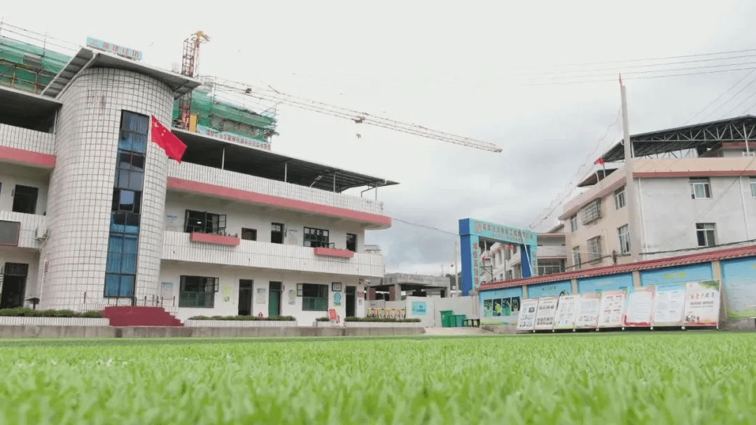 适中镇全力推进教育项目重建工程让农村学校焕发生机与活力