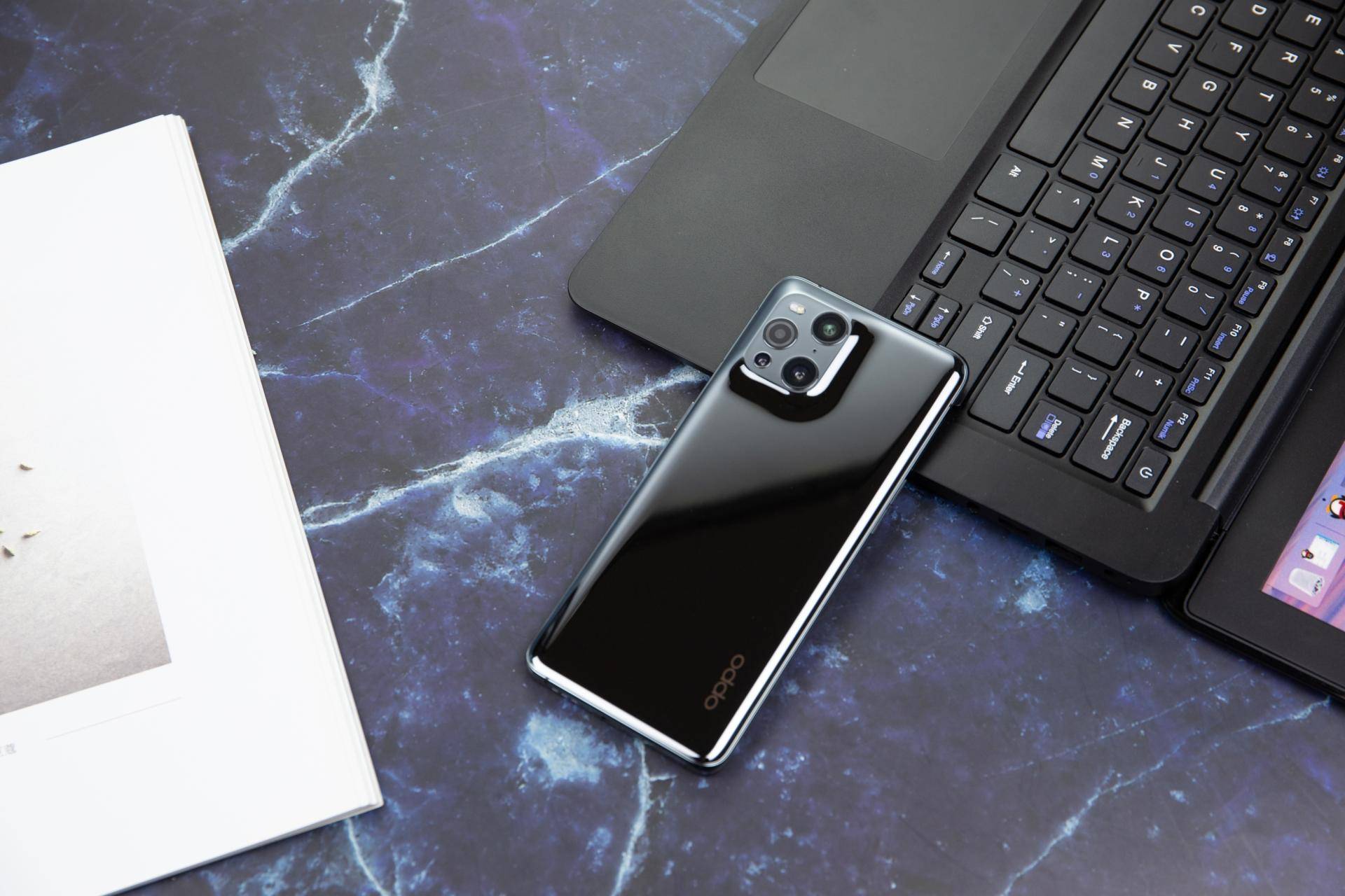 便宜又好用的游戏手机1000元 556d3401f98d40919cdc66467403ae61.jpeg