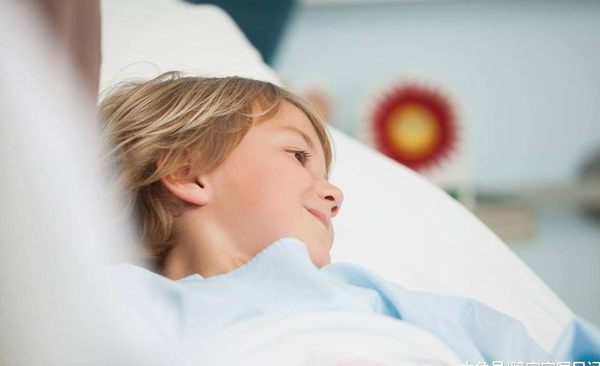 什么|20分钟，8岁孩子眼球被溶化，罪魁祸首家家都有