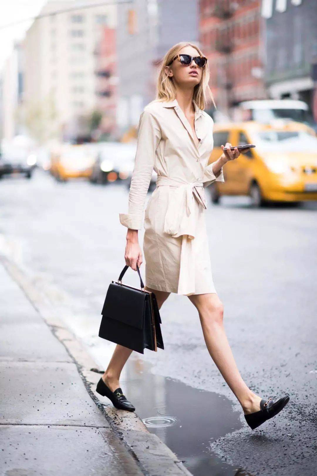 仙女|别再穿高跟鞋了，穿仙女裙＋平底鞋的你，时髦炸！