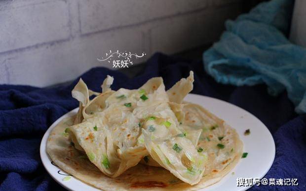 做法|早餐做个快手的千层饼, 手抓着吃, 层层香酥, 做法一看就会