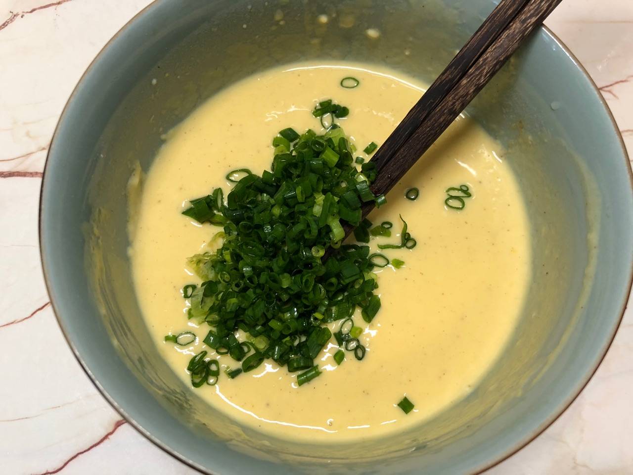 葱花|早上没有时间做早餐,试一试这样做早餐鸡蛋饼,自由搭配,营养高