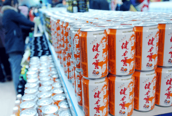 魔水|它击败了可口可乐，曾被人称为“东方魔水”，创始人却含恨而终！