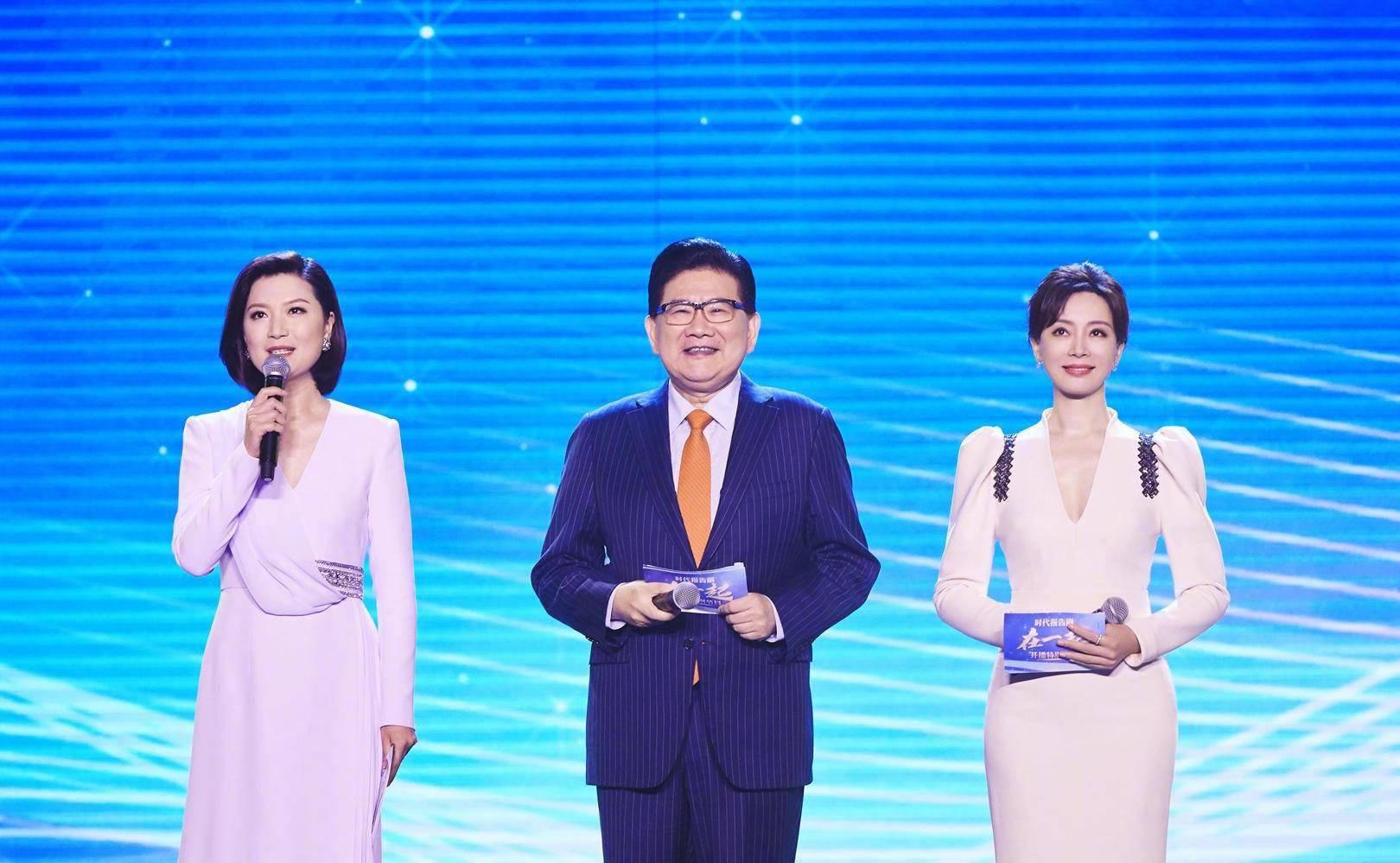 设计|陈数新造型太惊艳,穿包臀裙显出“花瓶身材”,曲线尽显女人味