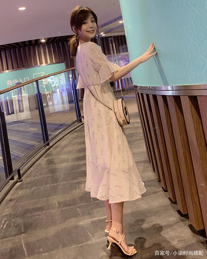 夏天|雪纺清凉的女神连衣裙，更配这炙热的夏季