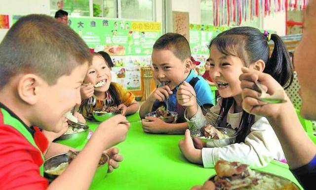 调整|教育部带来“好消息”幼儿园或将大调整，家长：终于等来好日子