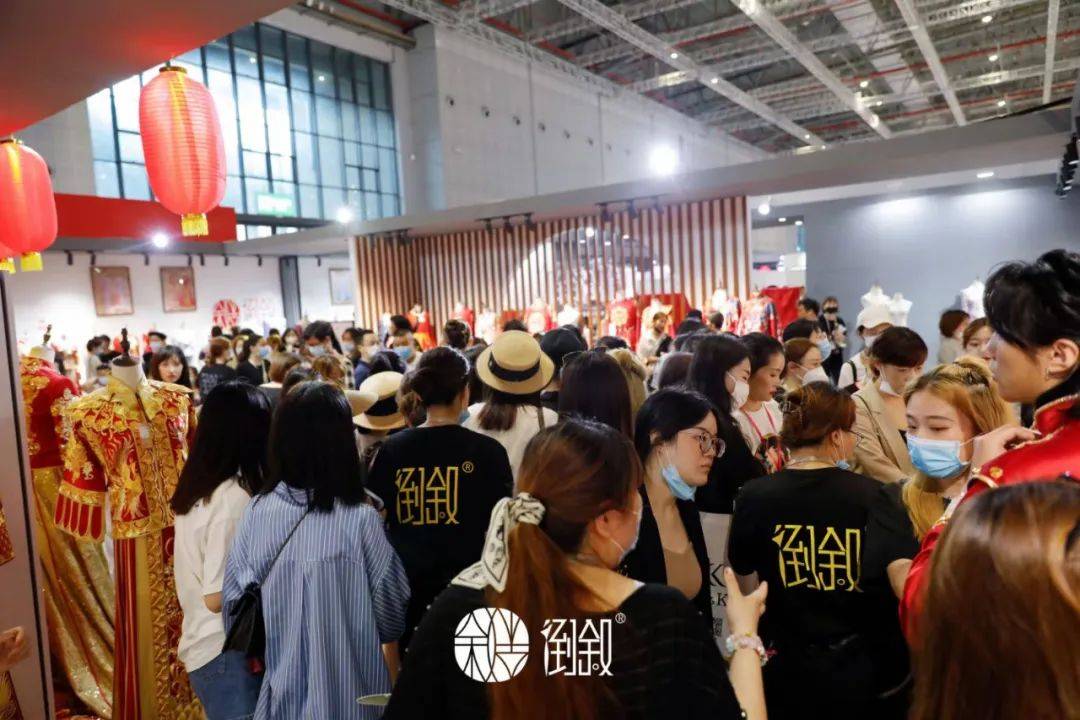 上海|倒叙展会精彩回顾 | 不负期待，倒叙上海婚纱展完美收官！