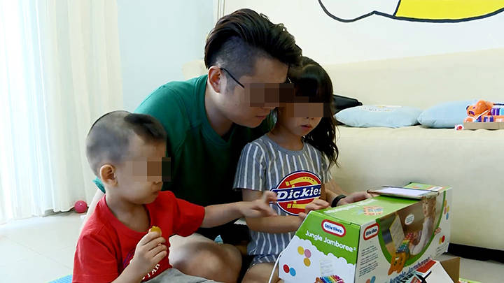 宝爸|三年生俩娃，全职妈妈被外人羡慕轻松，过来人：宁愿出去工作