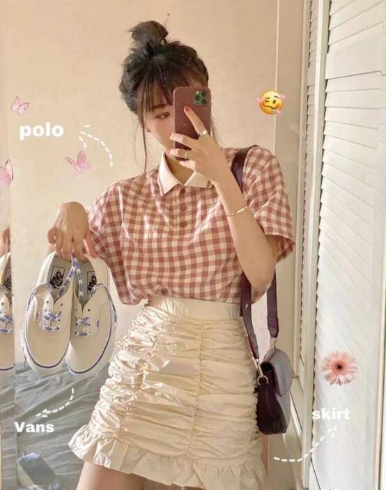 什么|短裙搭配什么上衣图