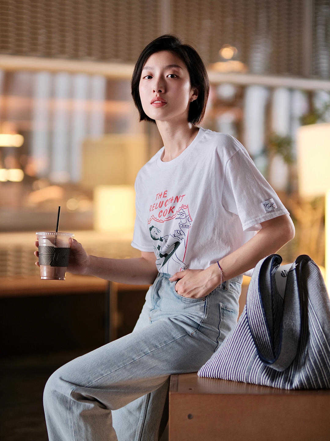 颜色|今年夏天，有种穿搭火了，叫“T恤+牛仔裤”， 谁穿谁好看！