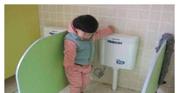 因为|4岁宝宝被5次退园，老师说：我不是保姆，宝妈尽无言以对