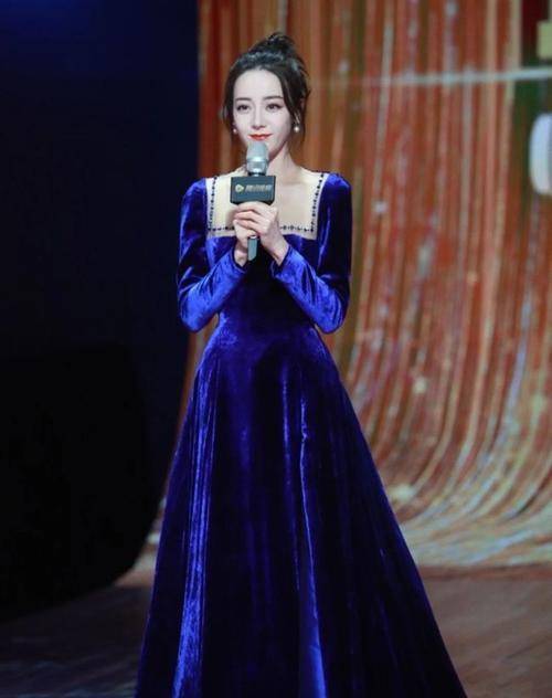 盛典|又是盛典!刘亦菲又仙又欲,杨幂深v撩人,热巴吊带蕾丝艳压全场