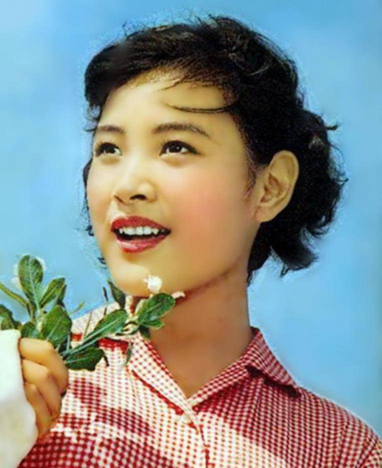 原创陈冲18岁拿百花影后20岁去美国端盘子28岁加入美国国籍