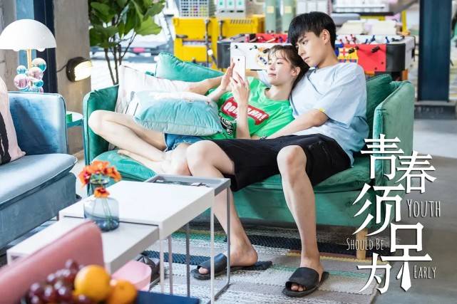 钟楚曦|胡一天钟楚曦“决裂”?白富美死贴穷二代,湖南卫视可真敢拍