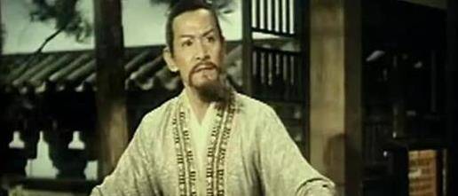 “扫地僧”鲍方出身富裕，饰演武侠人物走红，却在拍戏中风后去世_搜狐网