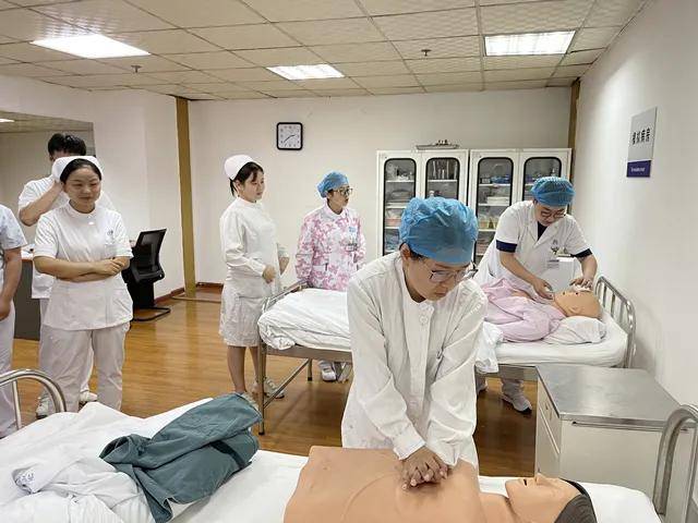 操作|“急”在分秒 ，“救”在眼前｜开展急救培训 保障救治质量