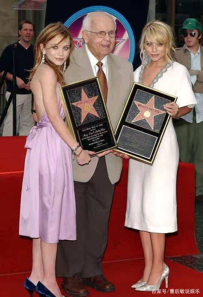 原创绯红女巫奥妹嫁人了,5年姐弟恋终修成正果,男方是乐队主唱