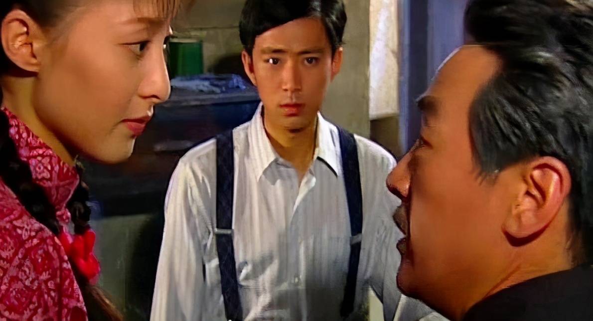 如果她在陆家生了儿子,是陆家的父母和孙子,陆振华对老儿子是如此珍贵