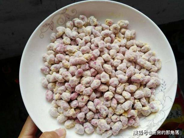 怎样炸花生米裹面 11db903c8da44cacaef3013cbf0b1189.jpeg